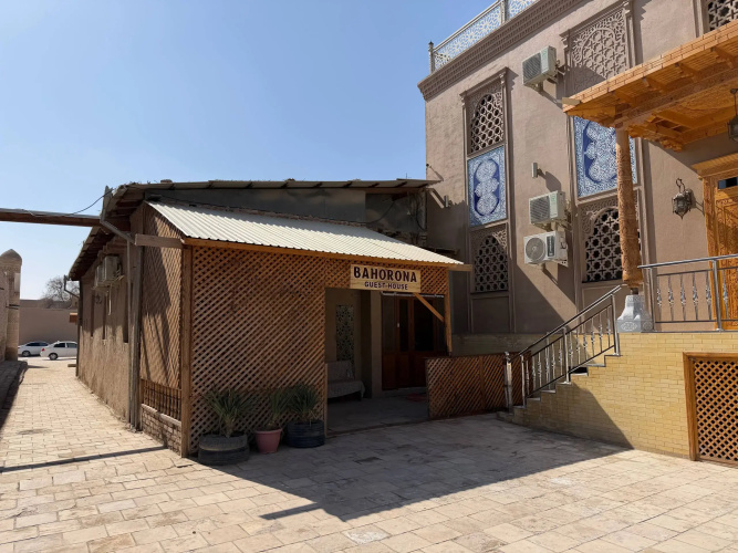 Bohorona Guest house