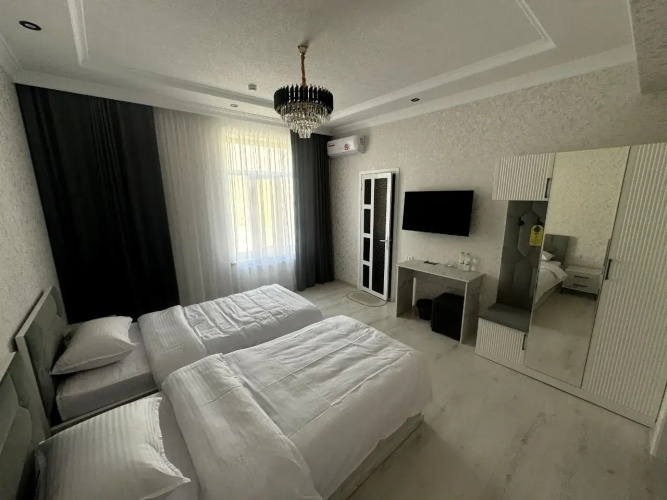 Afruza Guest House
