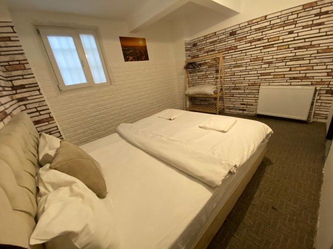 Standard Double Basement room