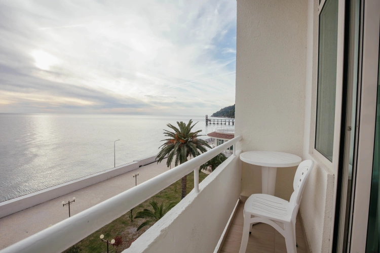 Standard Twin room with balcony and with sea view