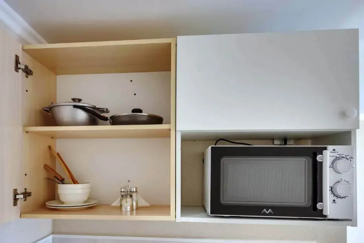 Sovremennaya Studiya Ryadom S Atakentom Flat