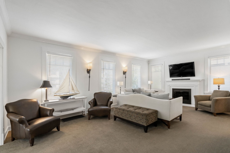 Executive Apartment