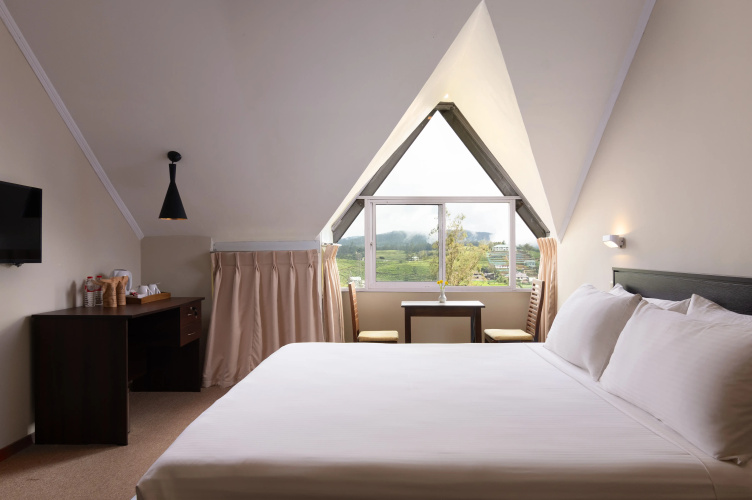 Oak Ray Misty Hills Hotel