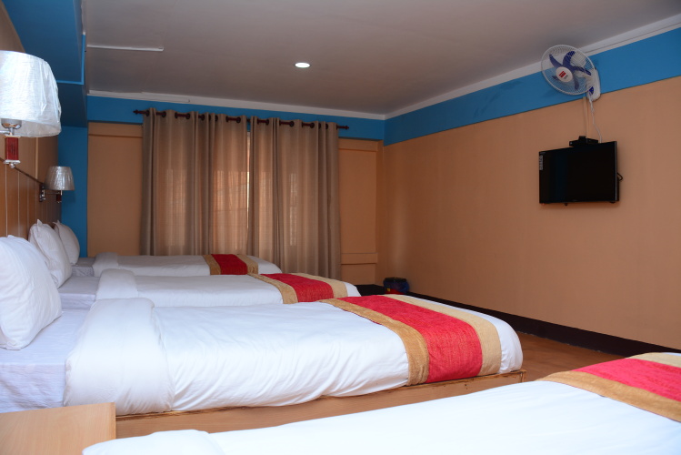 Economy Triple room