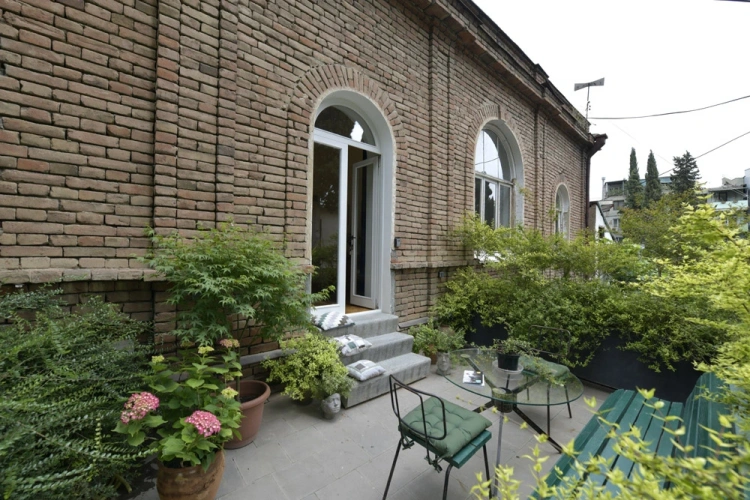 Apartment with view