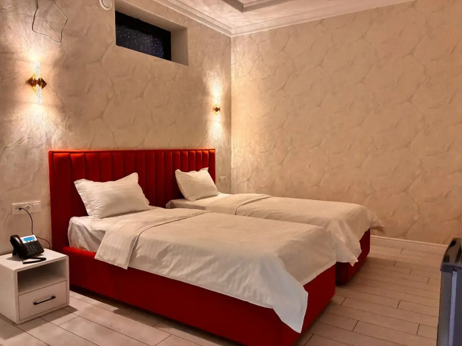 Donish Hotel