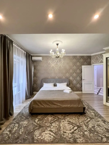 Lyuks 111 Apartments