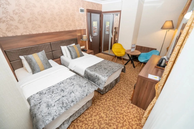 Standard Double room with view
