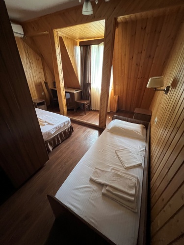 Standard Double room with city view