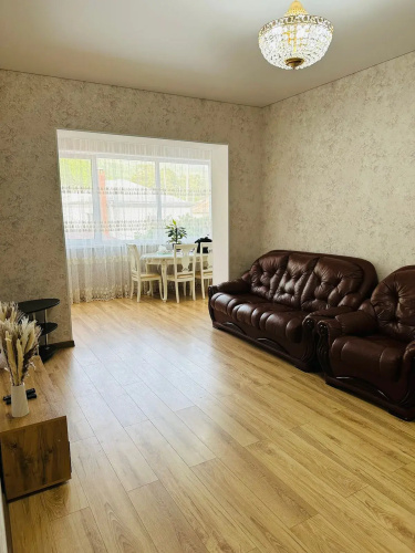 V Tsentre Goroda Gagra Abazgaa 55/4 Flat