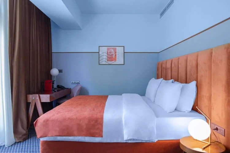 Budget Double room with city view