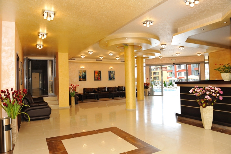 Iris Hotel