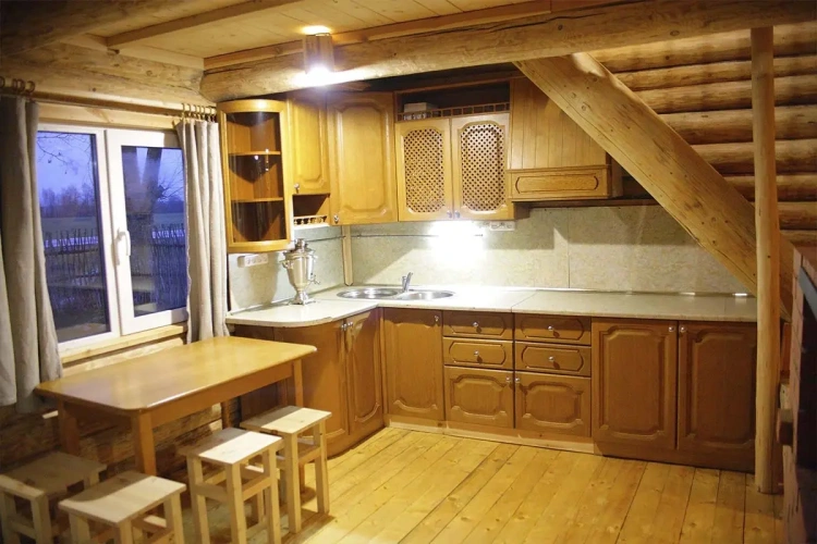 Family Cottage with balcony and with courtyard view