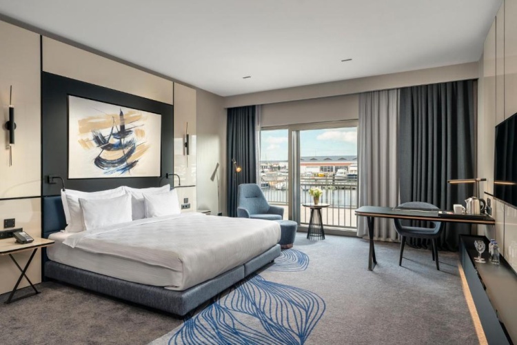 Standard Double room with Marina view