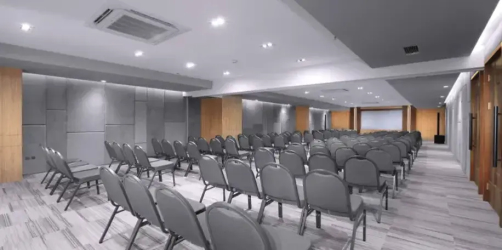 Neo Puri Indah Hotel