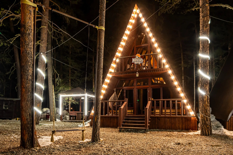 Фотография номера Коттеджа Коттедж Двухэтажный в Терсколе от Квартирукинг