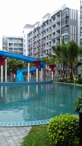 Thai Orange Magic Apartments