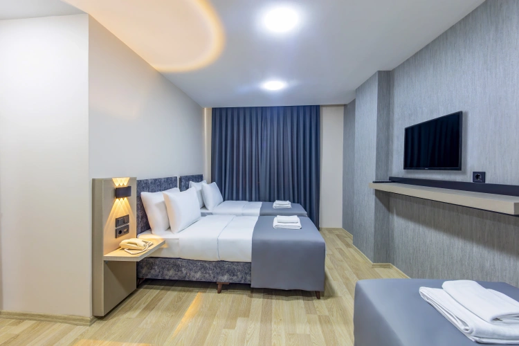 Superior Triple room