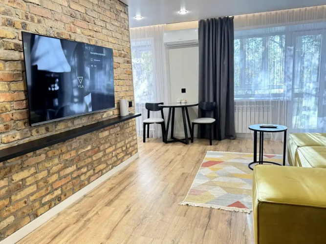 Krasivaya Studiya V Tsentre Karagandy Flat