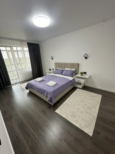 79 Na Akademicheskoy Apartments