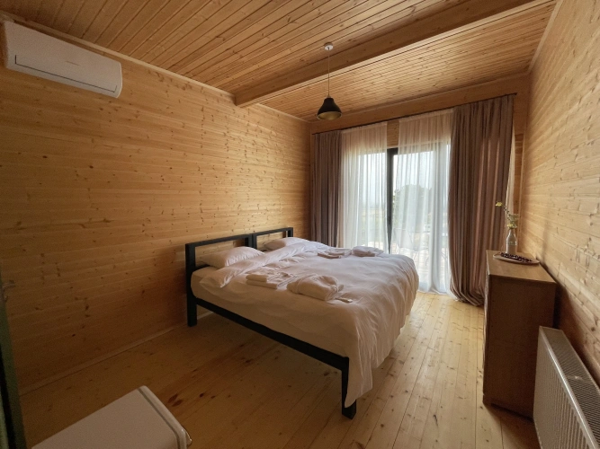 1 Bedroom Apartment with balcony and with mountain view