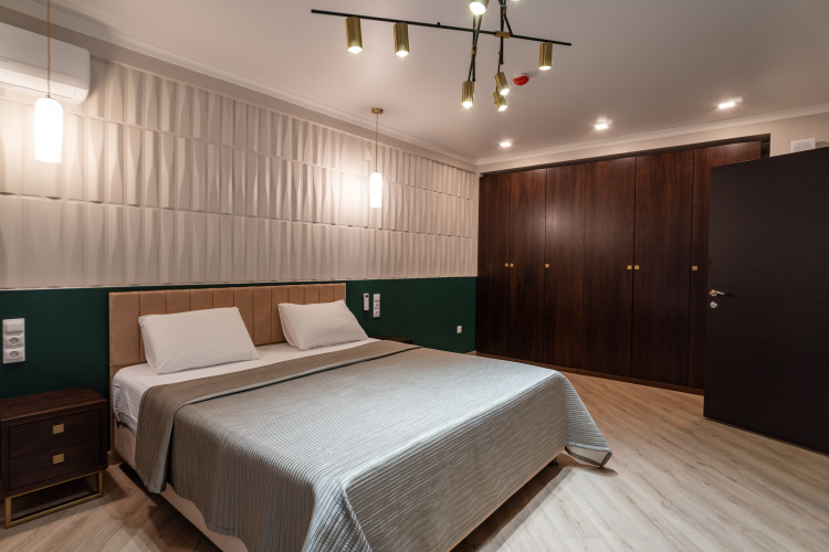 2 Bedrooms (Main Building) Double Suite with balcony