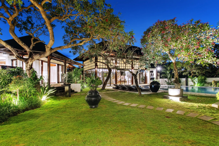 Finns Beach Villa