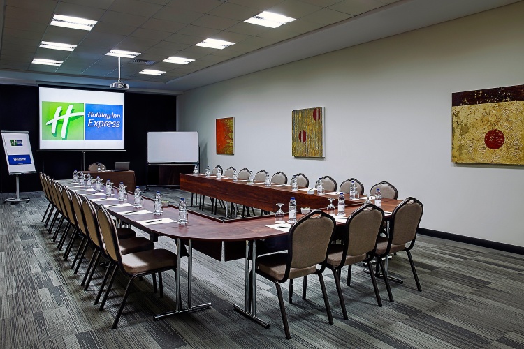 Holiday Inn Express Dubai Internet City photo 33