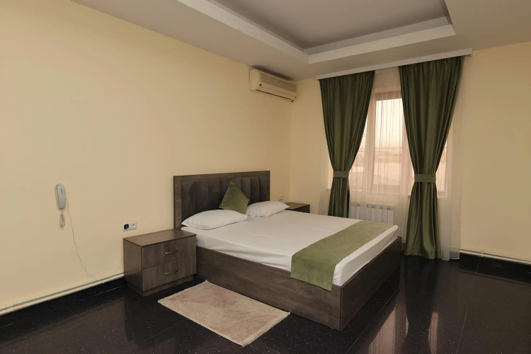 New Continental Hotel