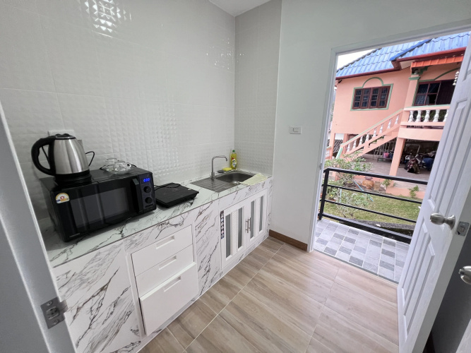 Paradise Corner Apartments