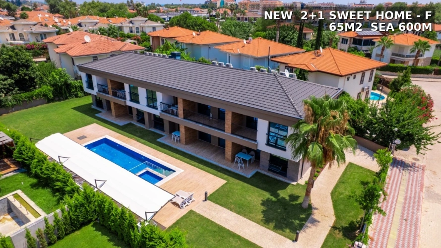 Apartment with balcony and with garden view