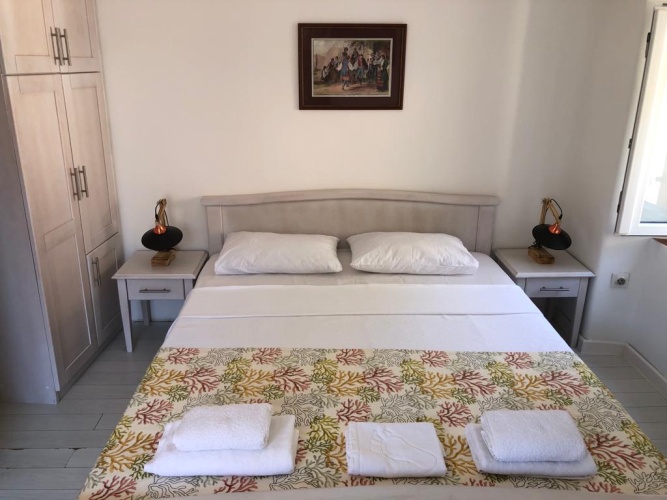 Standard Double room with city view
