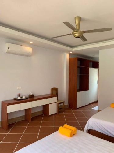 Premier Twin room