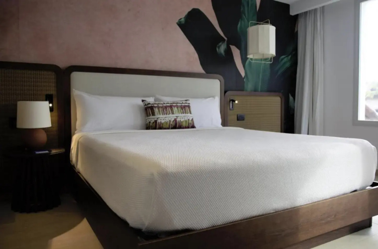 Tropical Deluxe Double room