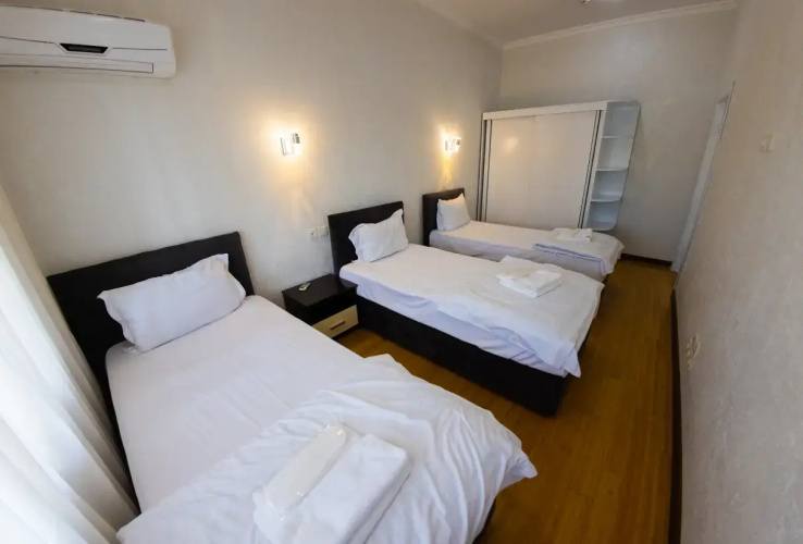 Grand Avenue Hotel