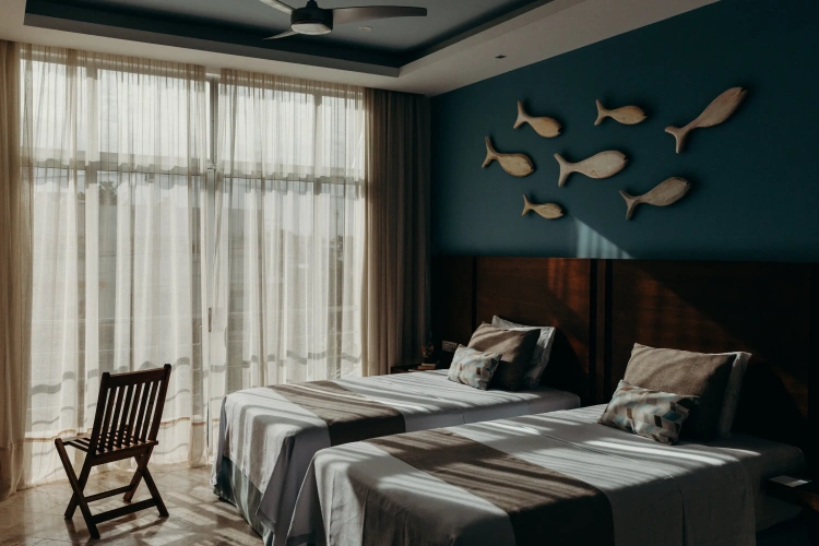 Standard Twin room with balcony