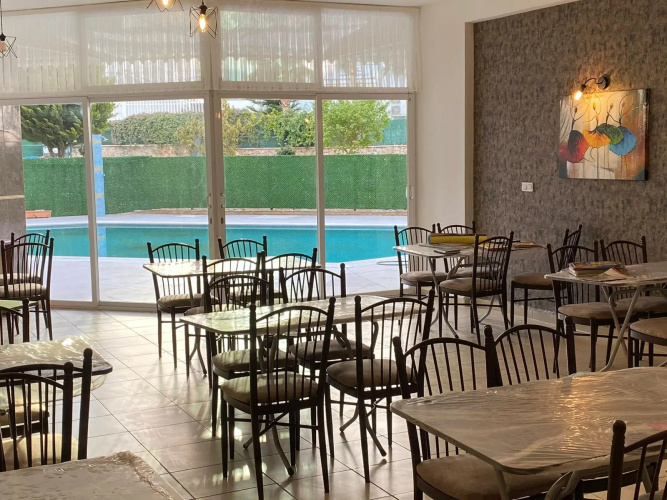 Hotel White Night Apartments