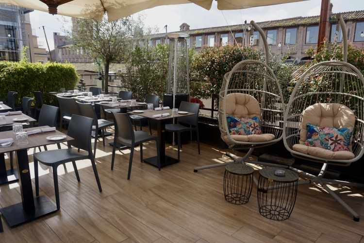 Hotel Caravita