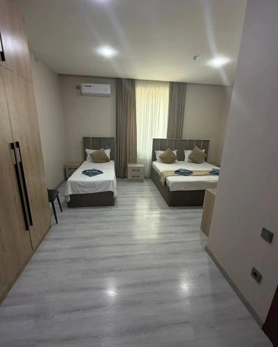 2 Bedrooms Standard Quintuple Family room