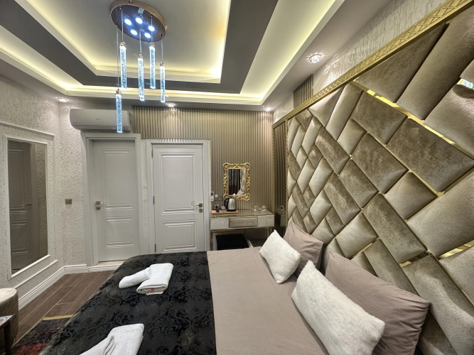 TH Old City Hotel