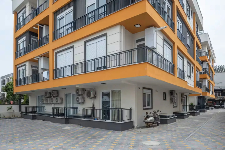 Gokmen Residences