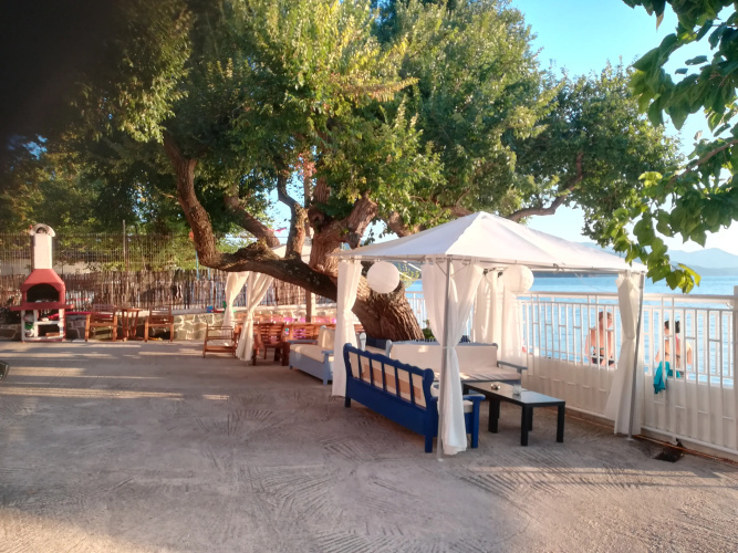 Akrogiali Apart-Hotel