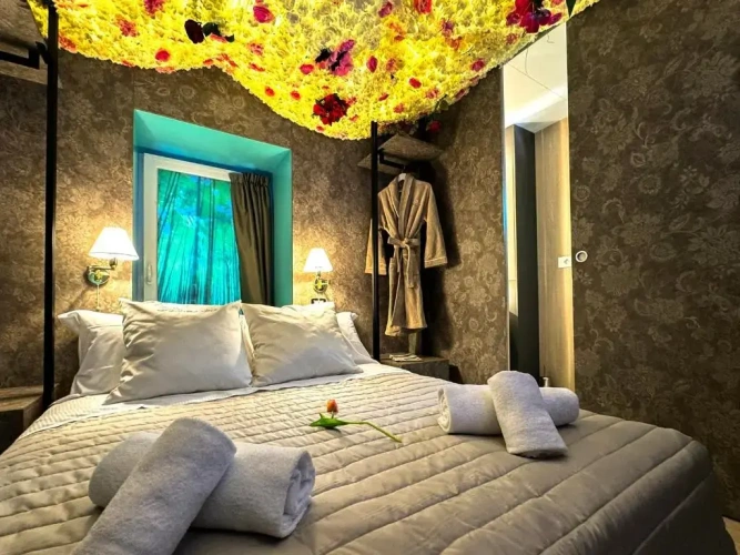 Flower Suite