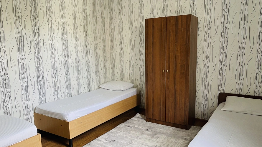 Economy room