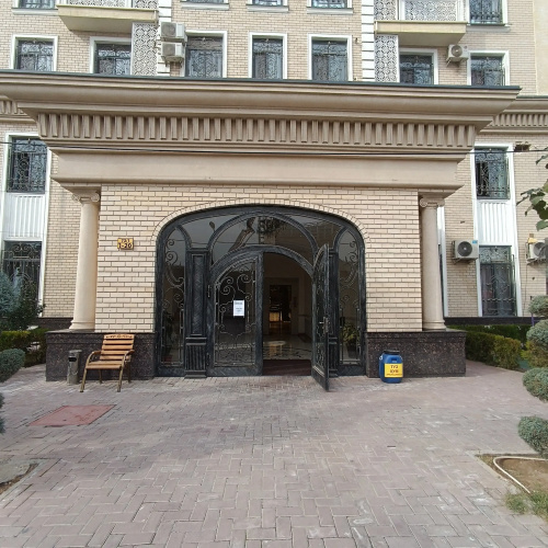 Sharm I Uyut Flat