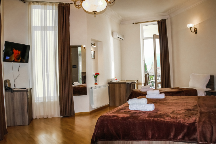 Superior Triple room with balcony and with view