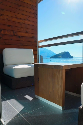 Standard Double room with balcony and with partial sea view