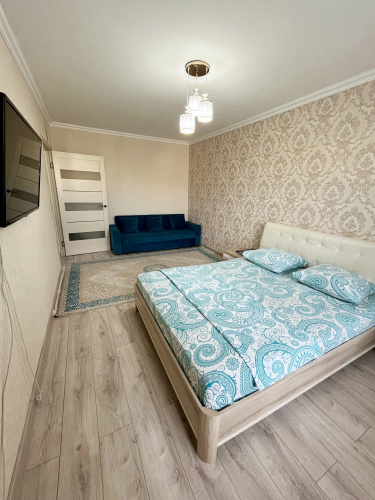 Avangard 4-12 Flat
