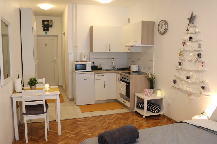 Studio Start Apartments
