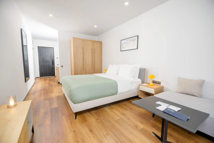 BlueSky Apartment Hotel